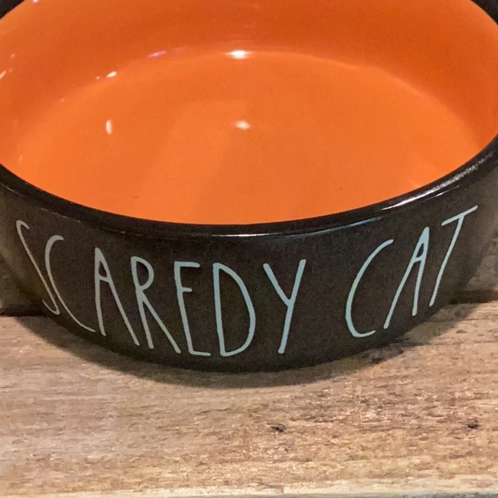 Rae Dunn Halloween SCAREDY CAT Pet Bowl